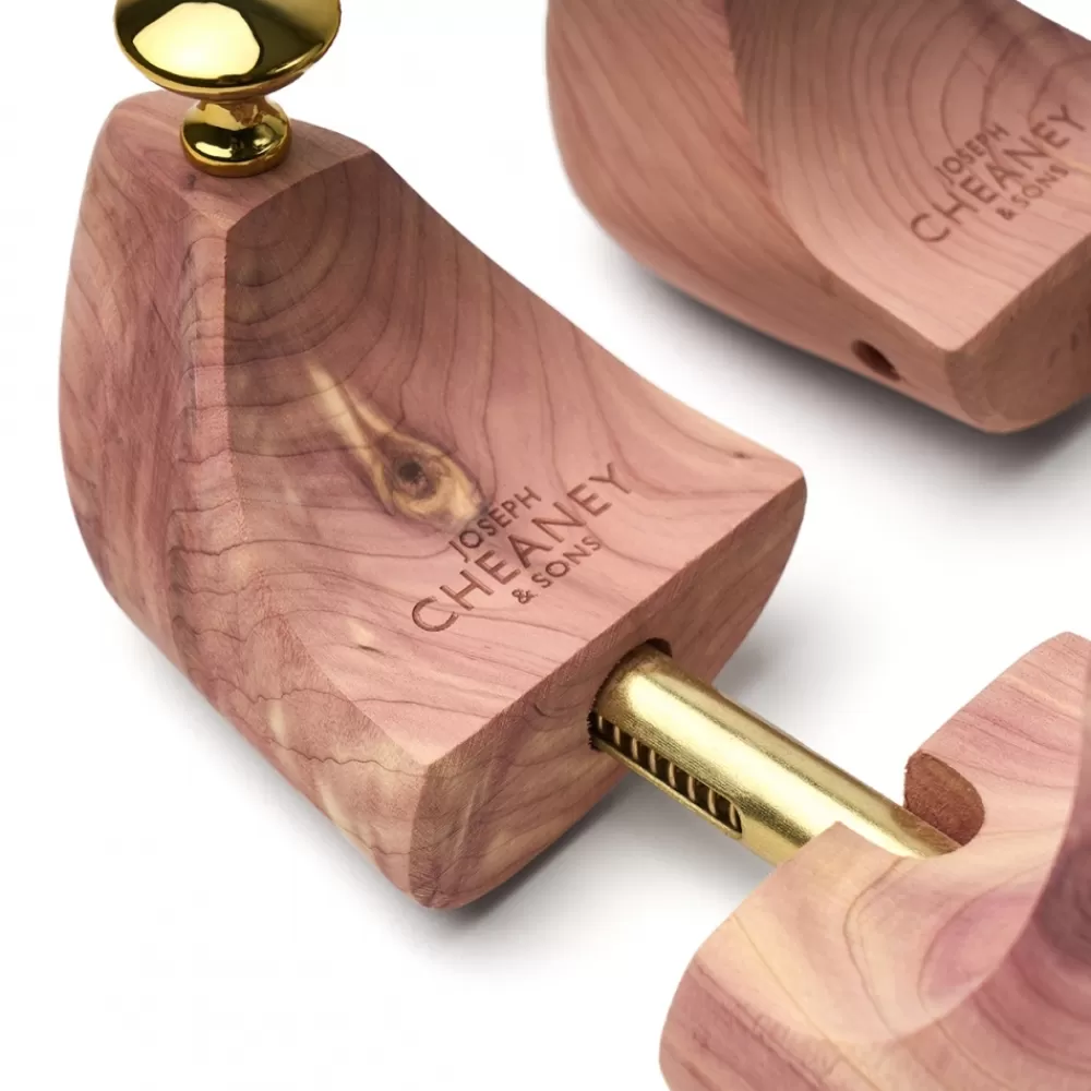 Cheaney Shoe Trees | Women's Cedar Wood Shoe Tree